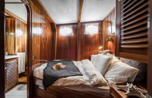 SPACIOUS YACHT HOTEL BARCELONA CITY CENTER 5 CABINs - Foto 10