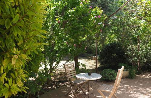 Cozy Vacation House With Pool, Vernegues - Foto 60