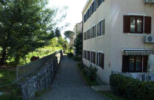 Apartment Branko with free parking - Foto 9