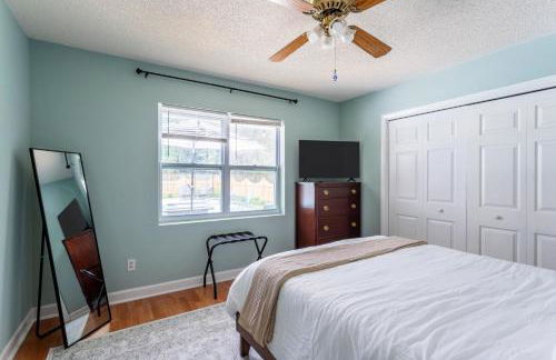 Golden Isles Lrge Home- Huge Pool, Hot Tub, Game Rm - Foto 31