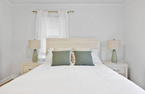 Family Home and Private Backyard - Foto 18