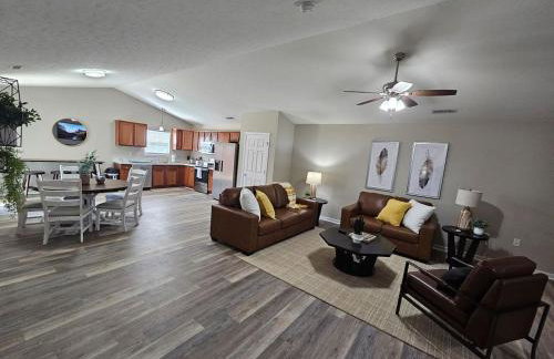 Cozy Charming Cottage-Style Home - Foto 5