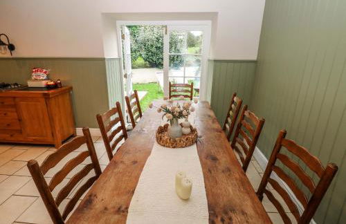 Norchard Farm House - Photo 13