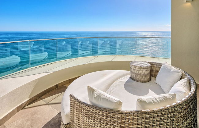 Luxury New Oceanfront Condo 5BR Sleeps 12 - Foto 2