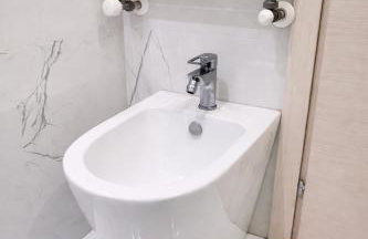 Bed & Garage Apartment in Villa - Photo 10