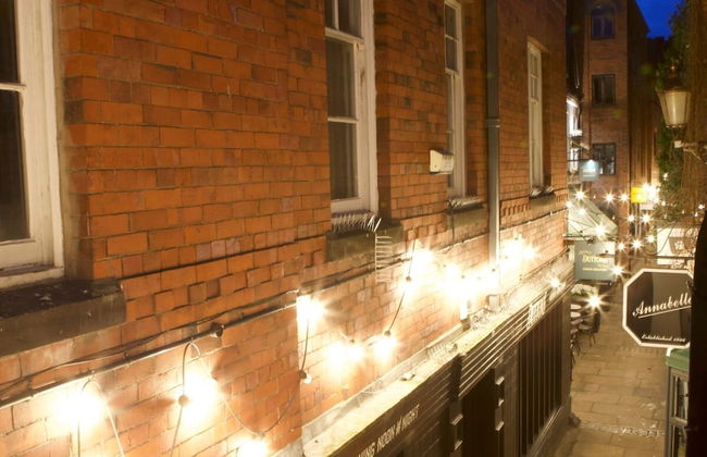 Romance On The Rows - Hot Tub City Centre - Photo 20