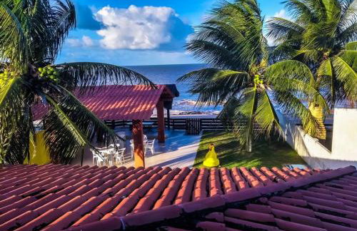 Casa à beira-mar, piscina - Foto 1