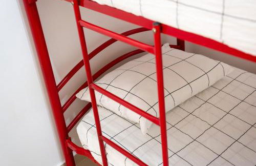 Ground floor apartment on the seafront with pool - Foto 62