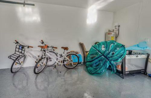 Heated Pool, Pet Friendly, Game Room and Bikes - Palm Leaf Haven - Roelens Vacations - Foto 3