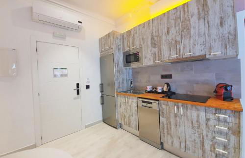 Dreamkeys Apartments & Suites - Photo 26