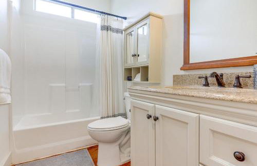 San Marcos Home with Fire Pit about 10 Mi to Downtown! - Photo 13