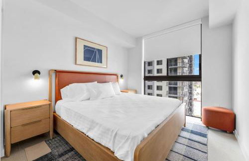 Chic Downtown Miami 2BR City Views Rooftop Pool - Foto 12