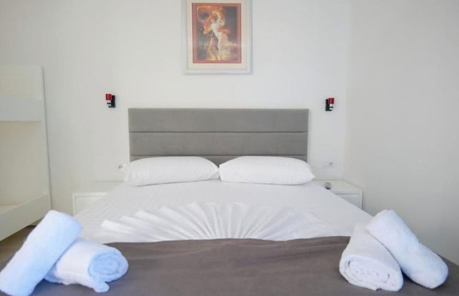 Vila Xhafa - Foto 26