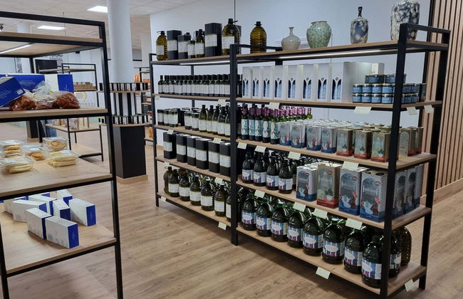 Degustación de productos típicos en Baeza - Foto 3