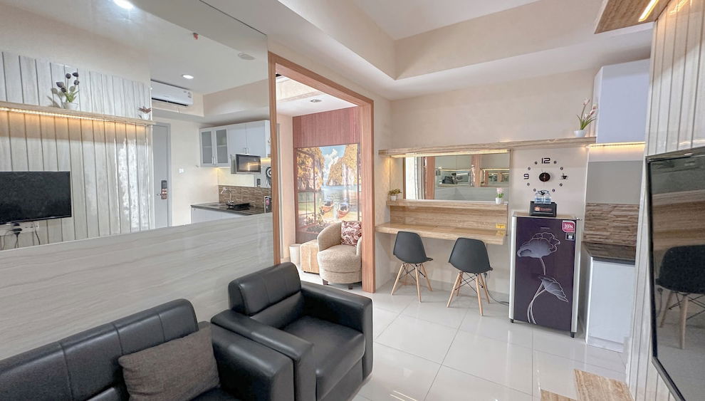 Comfortable Living And Best Location 1Br At Grand Sungkono Lagoon Apartment - Foto 1, Imagen principal