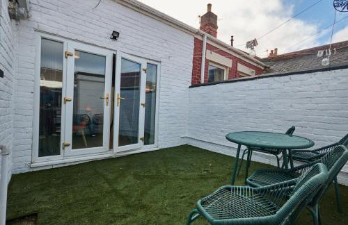 Relaxing 3-Bedroom Home Near the Beach - Foto 6