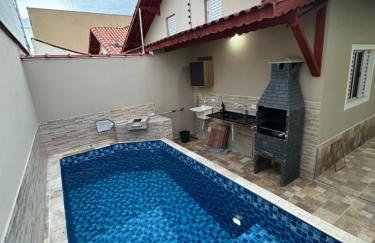 Casa na Praia com Piscina - Mongaguá - Drake House - Foto 1