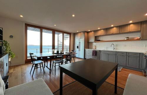 Waterfront Escape - Close to Airport & Downtown - Foto 23