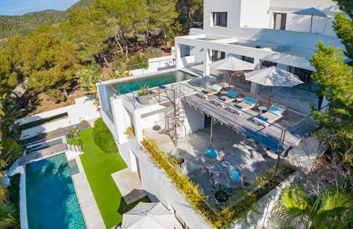 Modern Villa with Seaviews Sleeps 14 - Foto 2