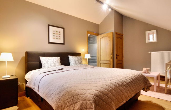 Walk Luxury Stay With Pool - Photo 10