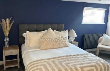 Charmandene - Luxury 5 Bed with Pool and Gated Parking - Foto 29