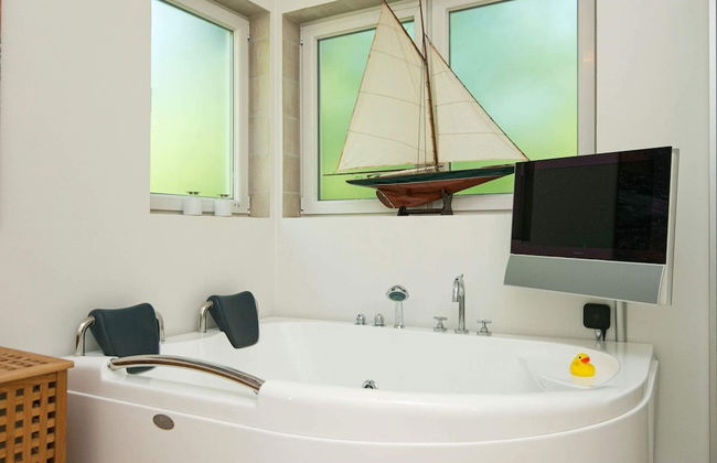 Luxury Spa Retreat in Thorsager - By Traum Ferienwohnungen - Photo 4