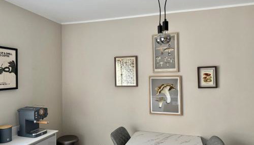 Holyrood Hidden Gem - Photo 3