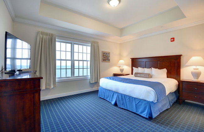 Waterside Resort - Photo 7