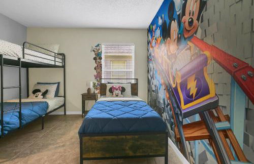 Dream Stay Orlando with a pool and home theater - Photo 24
