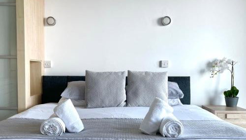 Quay & Sea View Spacious Modern Secure Parking - Foto 4, towels