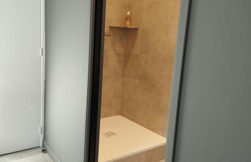 CoLiving des Moulins sur Crémieu 3étoiles - Proche de Lyon & Bugey - Foto 45