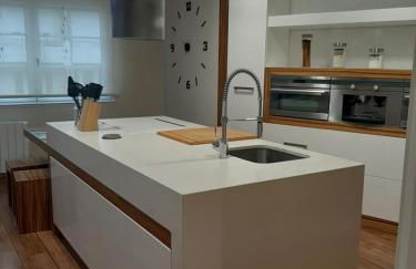 Gran piso en Negreira - Foto 1