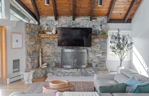 Lake Winnipesaukee & Gunstock Ski Mountain Views - Foto 8