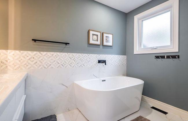 Cheerful 3 bedroom w/ indoor fireplace in Toronto - 02 free parking - Foto 19