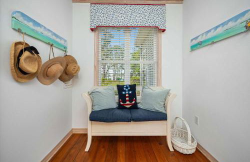 Secluded Waterfront Retreat for 23 - Dock Pets OK - Photo 56