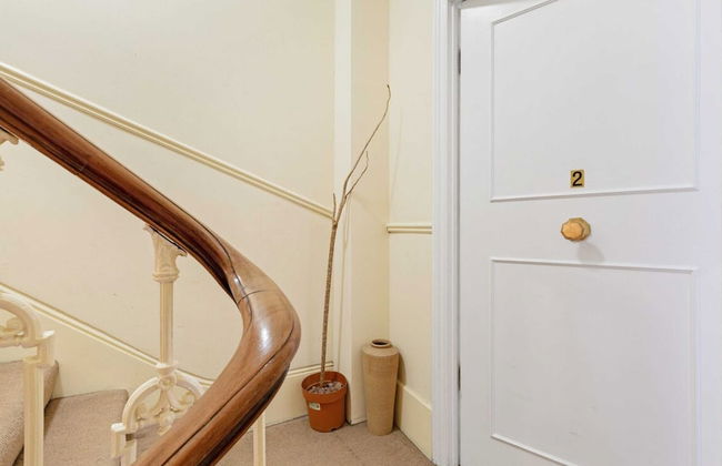 Gorgeous 1 Bedroom in Earl's Court With Vintage Furniture - Foto 1