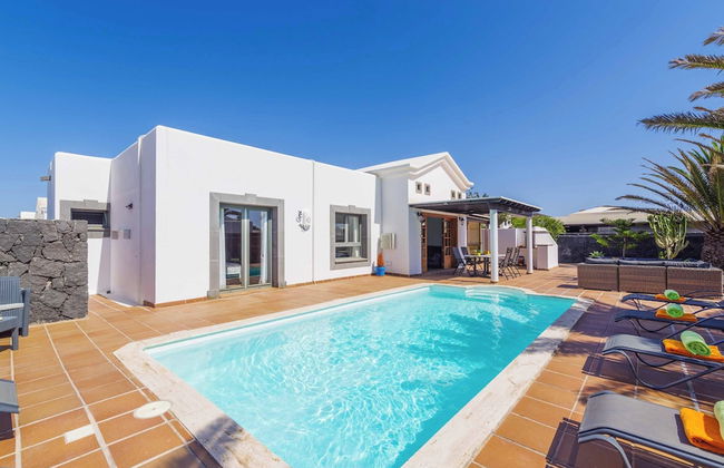 Villa Gisher - Photo 17