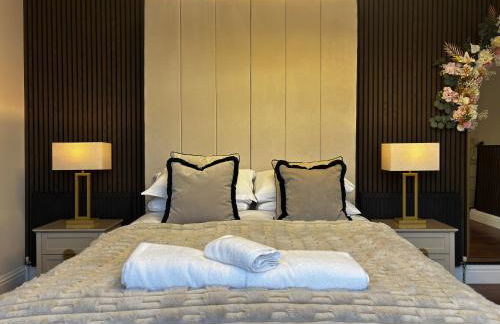 The Ultimate Group Complex, Hens & Celebrations at The Old Fire Station Canterbury, 3 Homes - Foto 5