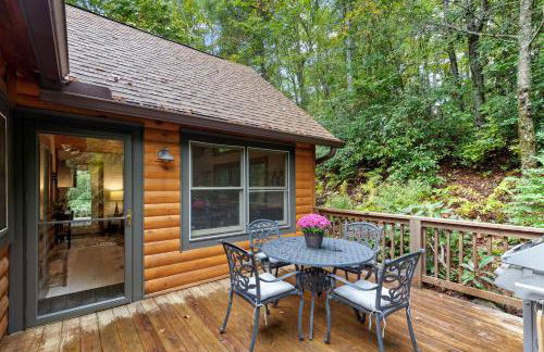 Deck, Fire Pit and Game Room! Wooded Cashiers Escape - Foto 28