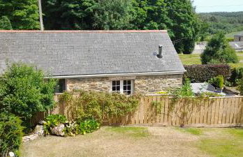 Stunning cosy barn in peaceful rural Cornwall - Photo 4