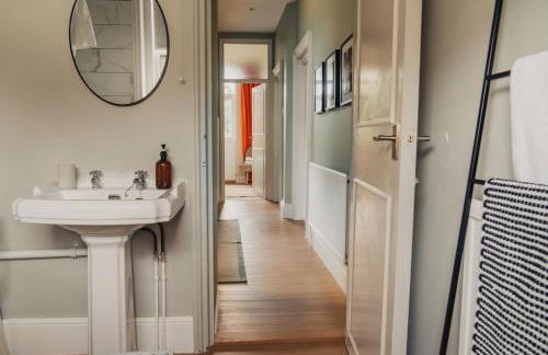 Pier View Felixstowe - Sea View, 50m from the beach - Foto 19