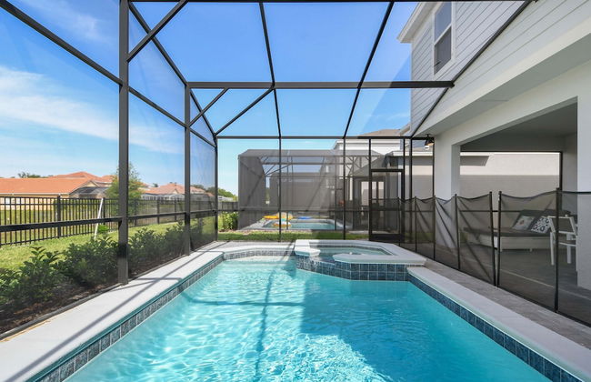 Relax in Style Pool, Resort Amenities, Near Disney - Foto 38