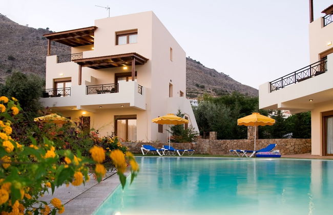 Beautiful Villa With Swimming Pool - Foto 24