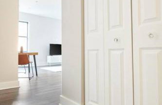 Bright FIDI 1 Bedroom Centrally Located - Photo 6