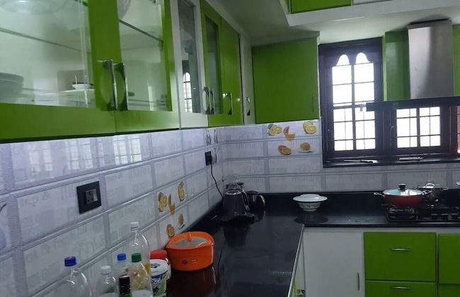 East Top Villa Fully Furnished 4bhk in Thiruvalla - Foto 9