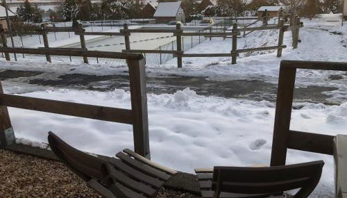 Le chalet de "Lamarmotte" T3 rénové avec terrasse sud en rez de jardin - Photo 4, Garden view