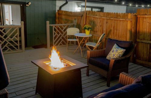 Peaceful, modern, renovated, close to everything! - Foto 8