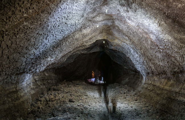 Espeleología en la Cueva de Las Palomas - Foto 1