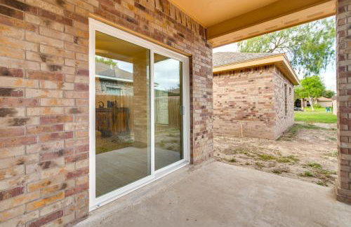 WFH-Friendly Brownsville Home with Private Patio - Foto 24