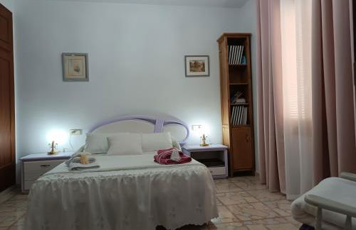 Agradable casa con zona de relax y aparcamiento - Foto 17